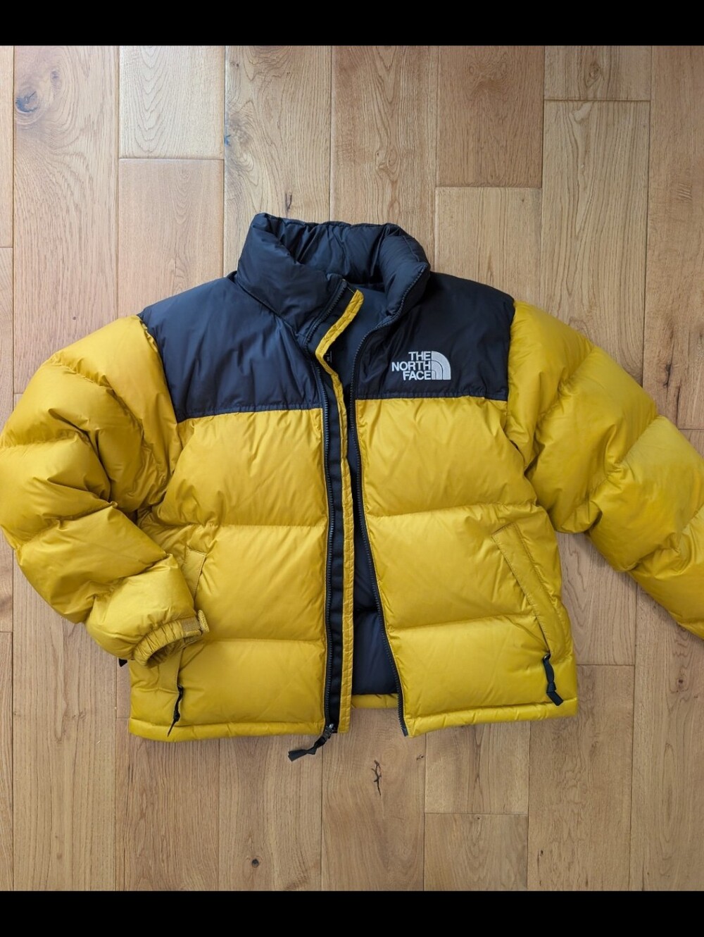 The North Face Yellow/Black Men's Puffer Medium